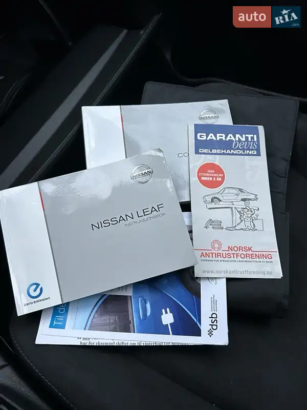 Хетчбек Nissan Leaf 2016 в Рівному документ