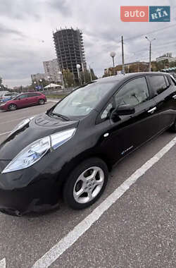 Хэтчбек Nissan Leaf 2012 в Львове