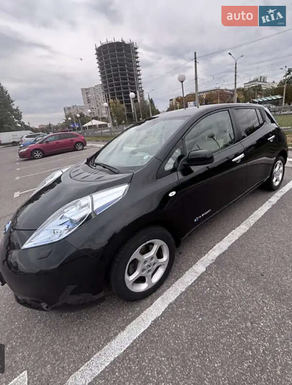 Nissan Leaf 2012