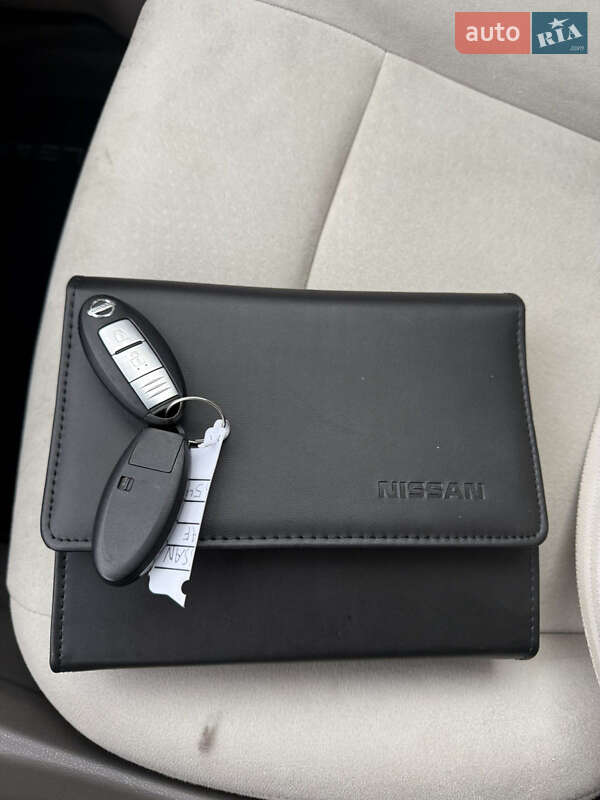 Хэтчбек Nissan Leaf 2012 в Радехове фото 20 Хэтчбек Nissan Leaf 2012 в Радехове