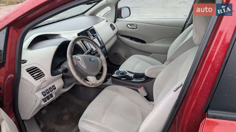 Хетчбек Nissan Leaf 2014 в Дніпрі фото 13 Хетчбек Nissan Leaf 2014 в Дніпрі