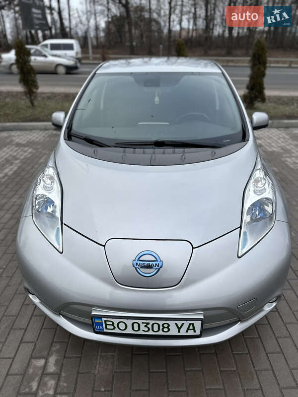 Хетчбек Nissan Leaf 2013 в Тернополі фото 9 Хетчбек Nissan Leaf 2013 в Тернополі