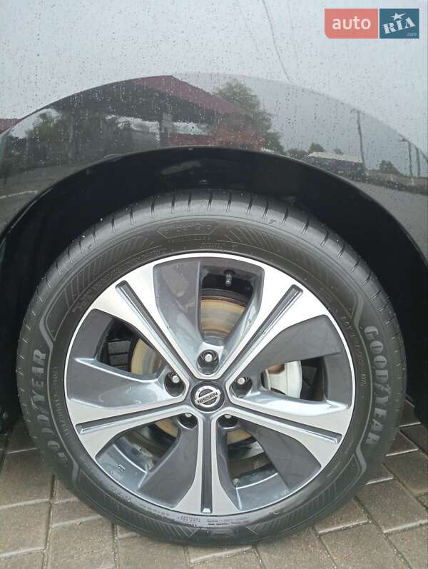 Хэтчбек Nissan Leaf 2021 в Олевске фото 14 Хэтчбек Nissan Leaf 2021 в Олевске