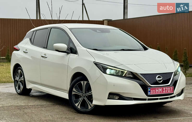 Хэтчбек Nissan Leaf 2021 в Броварах