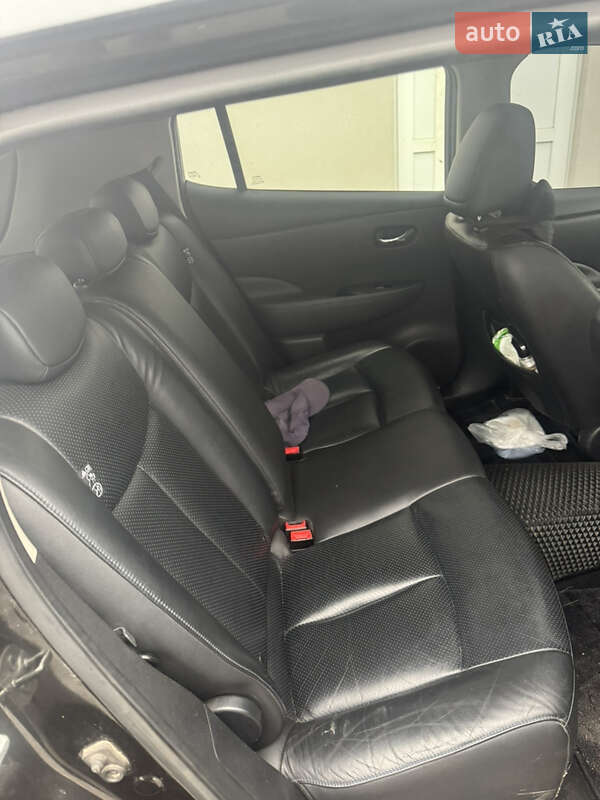 Хетчбек Nissan Leaf 2014 в Луцьку фото 5 Хетчбек Nissan Leaf 2014 в Луцьку