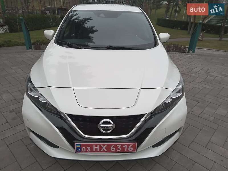 Хэтчбек Nissan Leaf 2020 в Ирпене фото 2 Хэтчбек Nissan Leaf 2020 в Ирпене