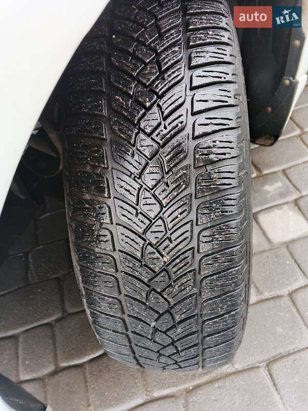 Хэтчбек Nissan Leaf 2014 в Кременчуге фото 12 Хэтчбек Nissan Leaf 2014 в Кременчуге