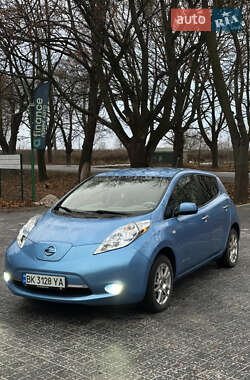 Хетчбек Nissan Leaf 2012 в Рівному
