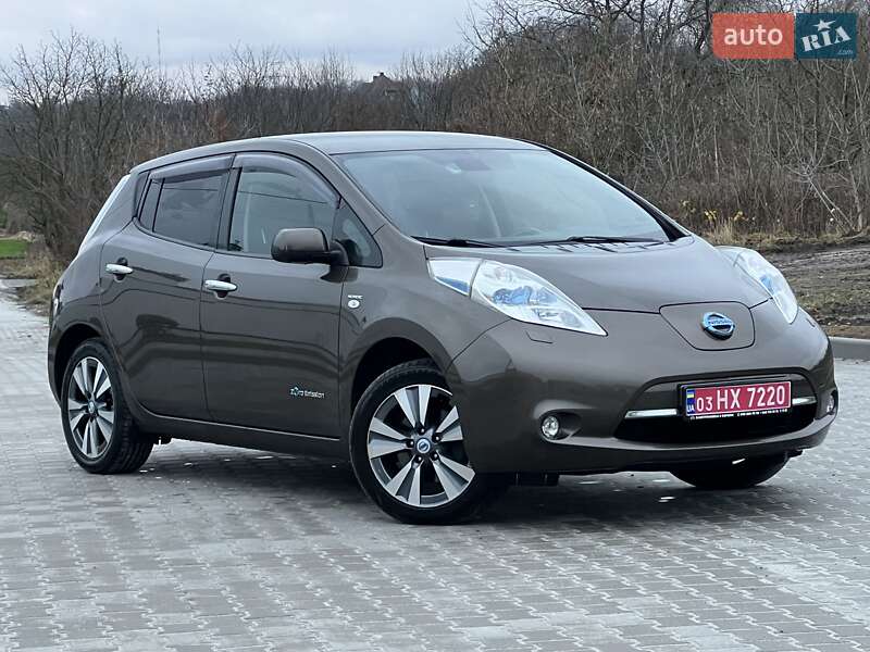 Хэтчбек Nissan Leaf 2017 в Ровно