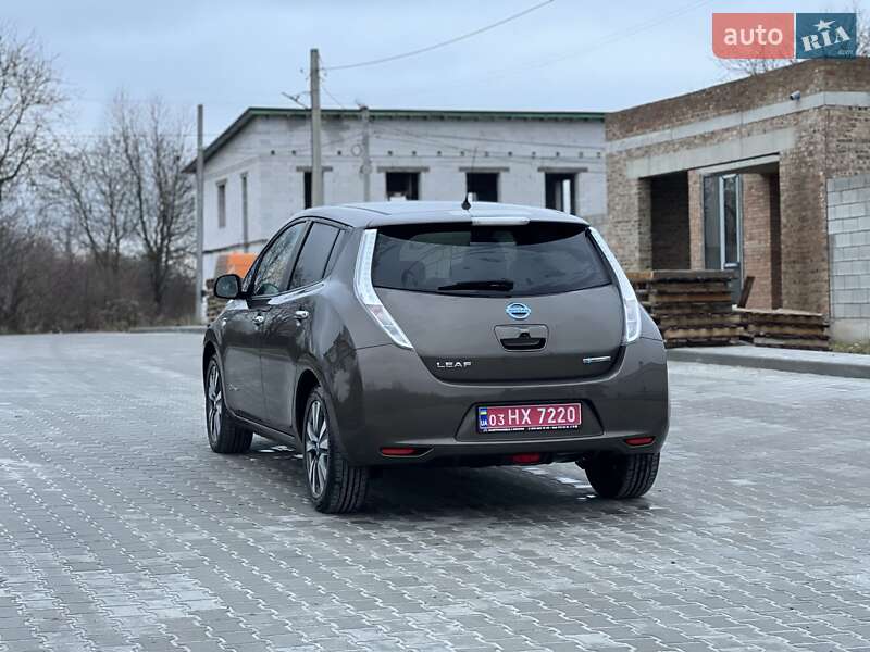 Хэтчбек Nissan Leaf 2017 в Ровно