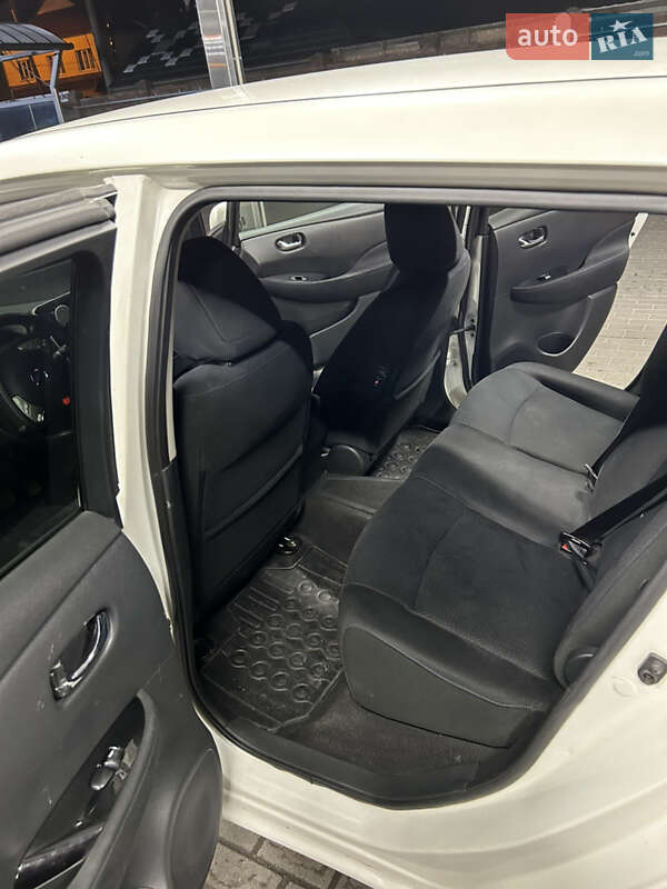 Хэтчбек Nissan Leaf 2014 в Ровно фото 12 Хэтчбек Nissan Leaf 2014 в Ровно