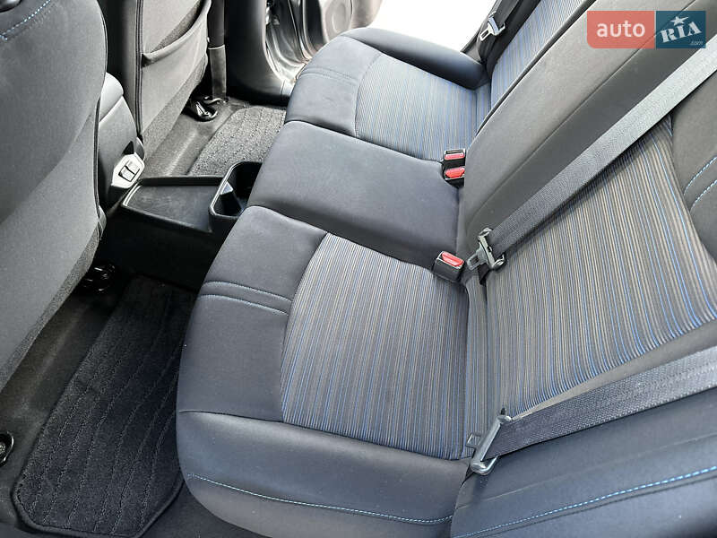 Хетчбек Nissan Leaf 2023 в Рівному