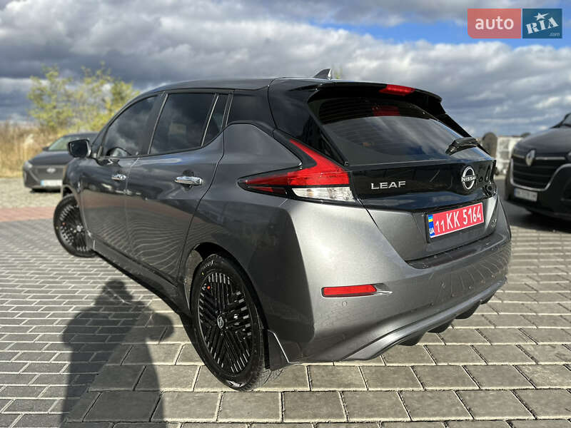 Хетчбек Nissan Leaf 2023 в Рівному