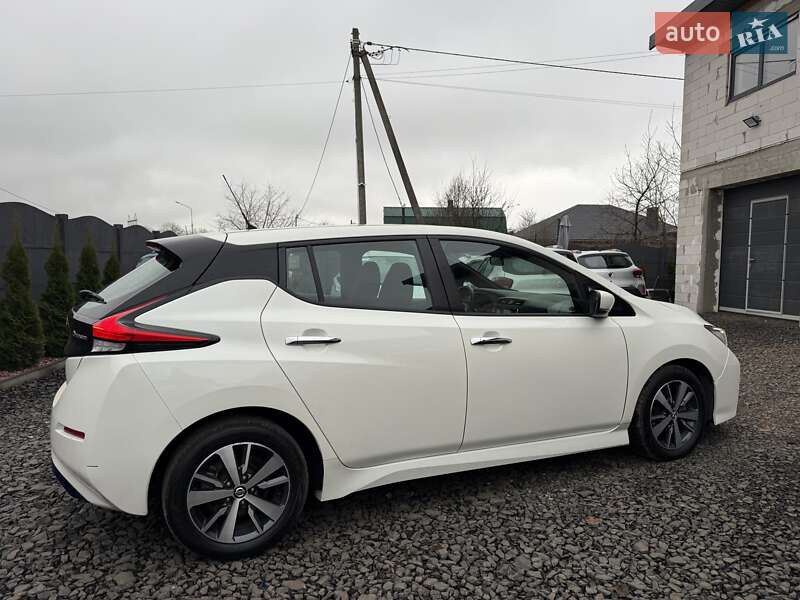 Хэтчбек Nissan Leaf 2021 в Луцке