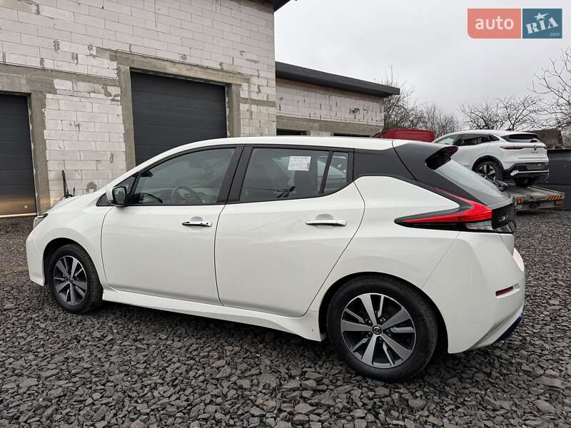 Хэтчбек Nissan Leaf 2021 в Луцке