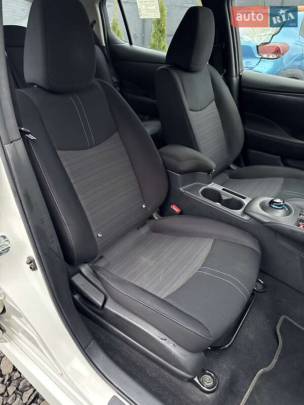 Хэтчбек Nissan Leaf 2021 в Луцке