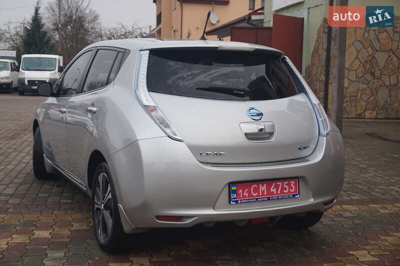 Хетчбек Nissan Leaf 2011 в Самборі фото 11 Хетчбек Nissan Leaf 2011 в Самборі
