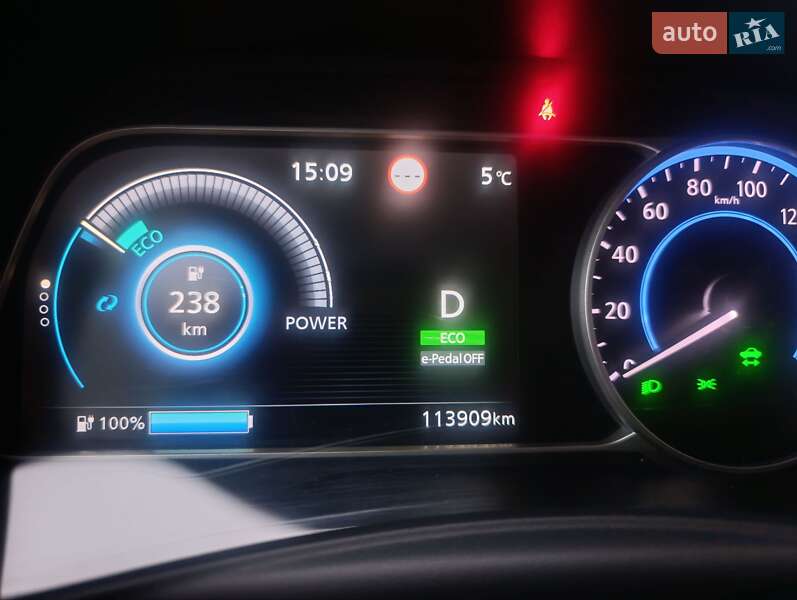 Хэтчбек Nissan Leaf 2018 в Кременчуге