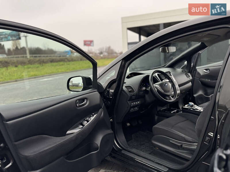 Хэтчбек Nissan Leaf 2015 в Львове фото 52 Хэтчбек Nissan Leaf 2015 в Львове