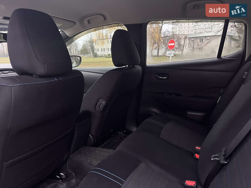 Хэтчбек Nissan Leaf 2018 в Кременчуге фото 8 Хэтчбек Nissan Leaf 2018 в Кременчуге