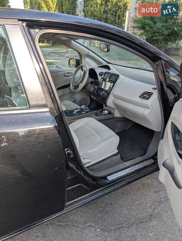 Хетчбек Nissan Leaf 2012 в Хмельницькому фото 3 Хетчбек Nissan Leaf 2012 в Хмельницькому