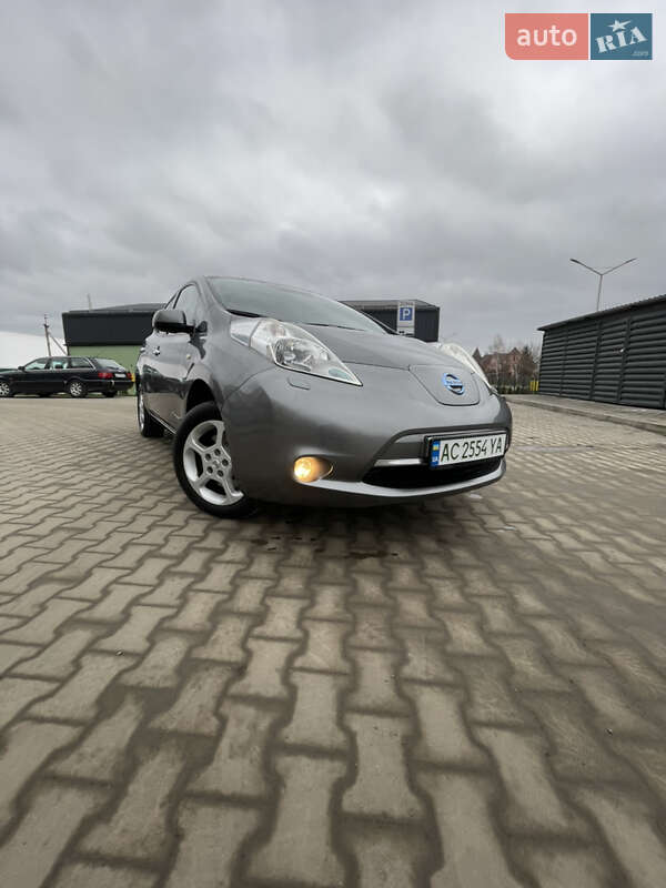 Хетчбек Nissan Leaf 2015 в Луцьку фото 3 Хетчбек Nissan Leaf 2015 в Луцьку