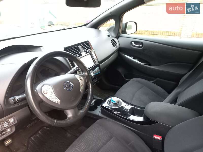 Хэтчбек Nissan Leaf 2017 в Шептицькому