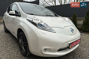 Хэтчбек Nissan Leaf 2014 в Тернополе