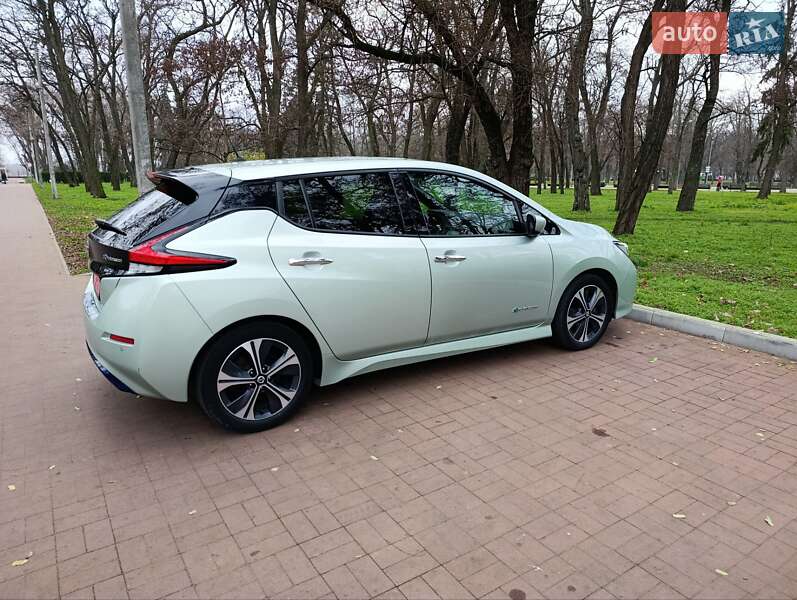 Хетчбек Nissan Leaf 2018 в Кременчуці фото 13 Хетчбек Nissan Leaf 2018 в Кременчуці