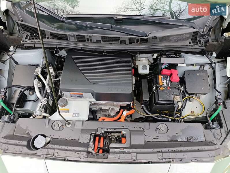 Хетчбек Nissan Leaf 2018 в Кременчуці фото 36 Хетчбек Nissan Leaf 2018 в Кременчуці