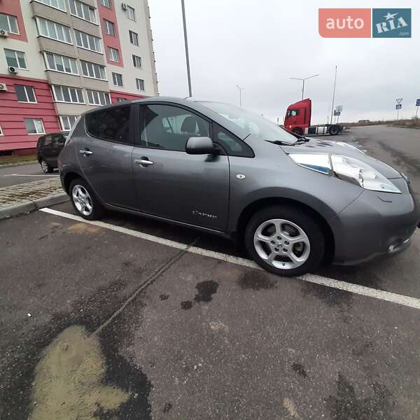 Nissan Leaf 2014