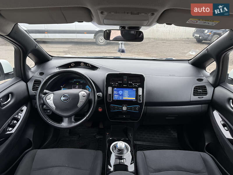 Хэтчбек Nissan Leaf 2014 в Сумах