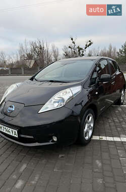 Хетчбек Nissan Leaf 2014 в Звягелі