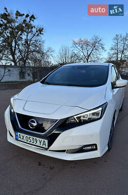 Хетчбек Nissan Leaf 2019 в Харкові