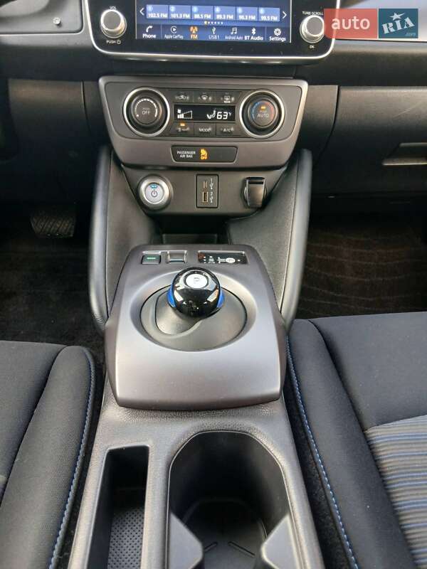 Хэтчбек Nissan Leaf 2023 в Ивано-Франковске