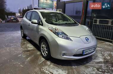 Хетчбек Nissan Leaf 2011 в Києві