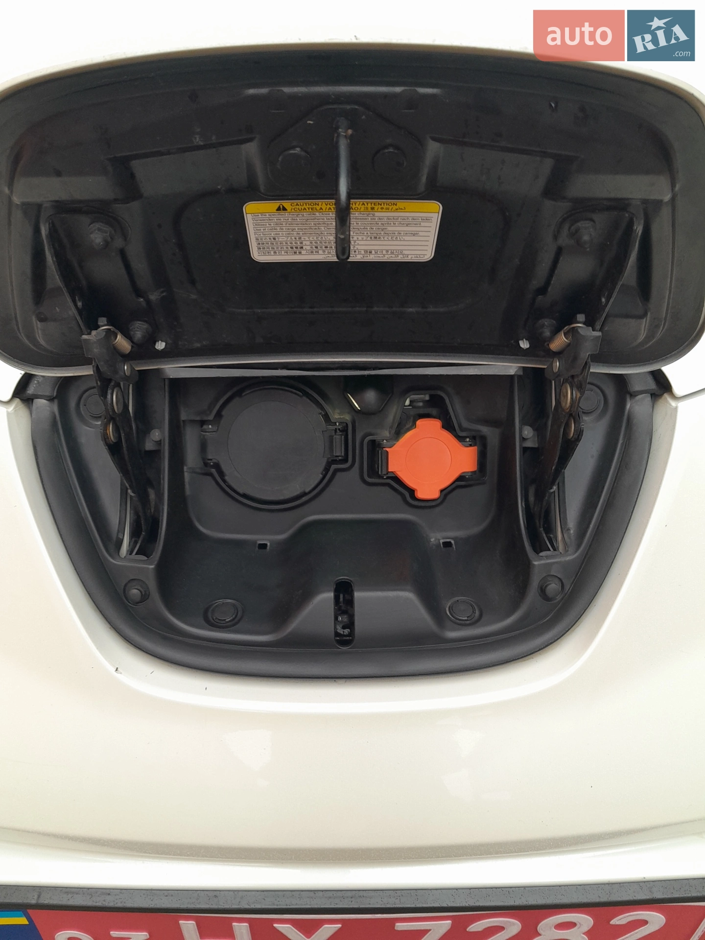 2016 Nissan Leaf - мініатюра 12