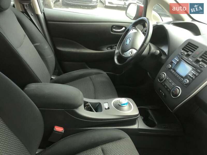 Хэтчбек Nissan Leaf 2015 в Виннице фото 8 Хэтчбек Nissan Leaf 2015 в Виннице