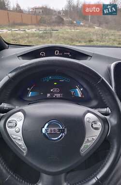 Хэтчбек Nissan Leaf 2014 в Киеве