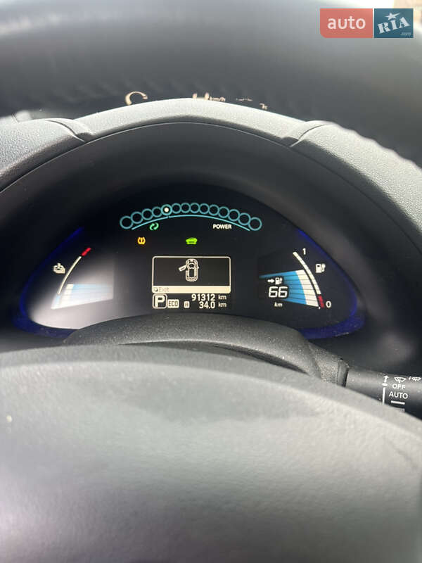 Хетчбек Nissan Leaf 2015 в Чернівцях фото 6 Хетчбек Nissan Leaf 2015 в Чернівцях