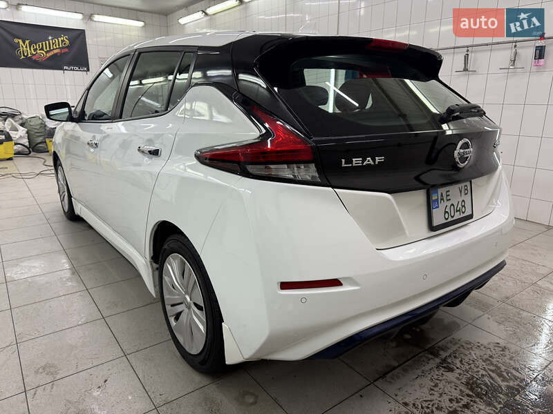 Хэтчбек Nissan Leaf 2022 в Днепре фото 27 Хэтчбек Nissan Leaf 2022 в Днепре