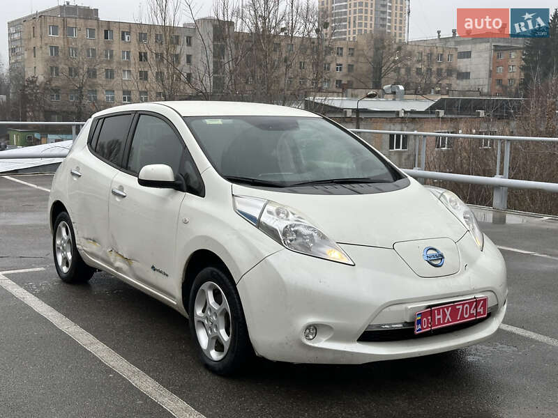 Хэтчбек Nissan Leaf 2017 в Киеве фото 3 Хэтчбек Nissan Leaf 2017 в Киеве