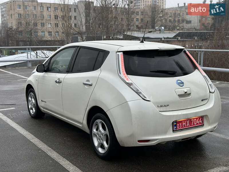 Хэтчбек Nissan Leaf 2017 в Киеве фото 8 Хэтчбек Nissan Leaf 2017 в Киеве