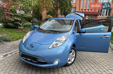 Хэтчбек Nissan Leaf 2012 в Луцке