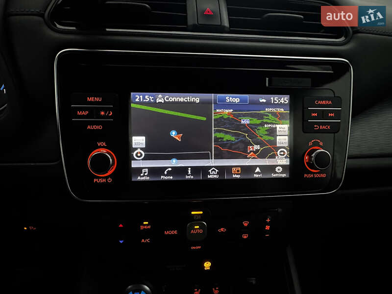 Хэтчбек Nissan Leaf 2018 в Киеве