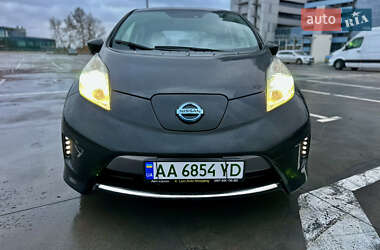 Хетчбек Nissan Leaf 2016 в Києві