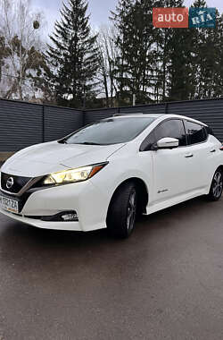 Хэтчбек Nissan Leaf 2019 в Житомире