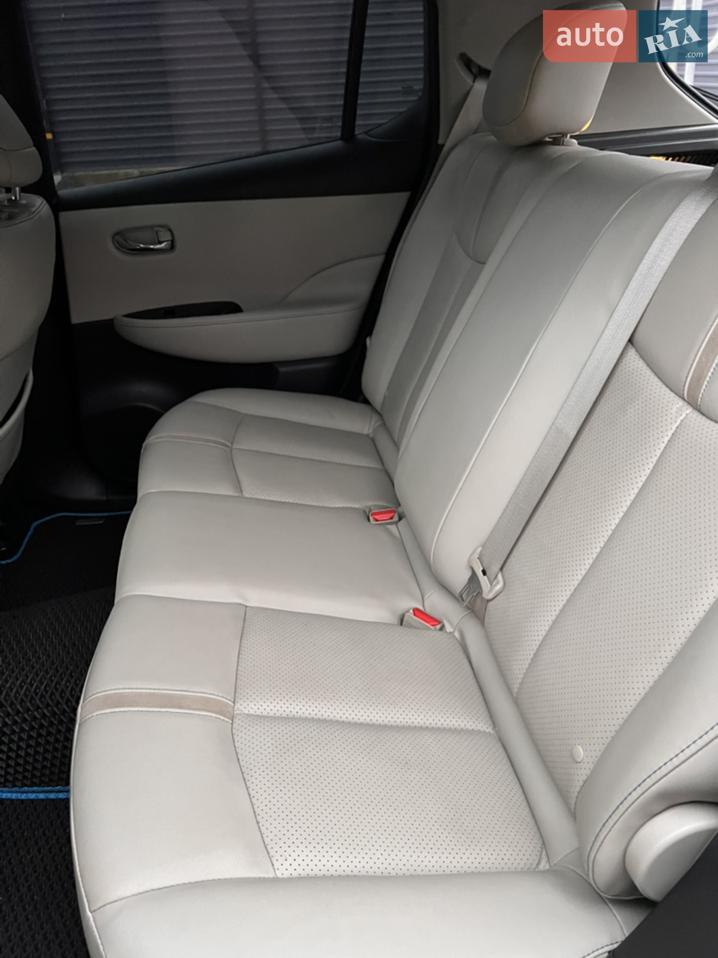 2019 Nissan Leaf - мініатюра 12
