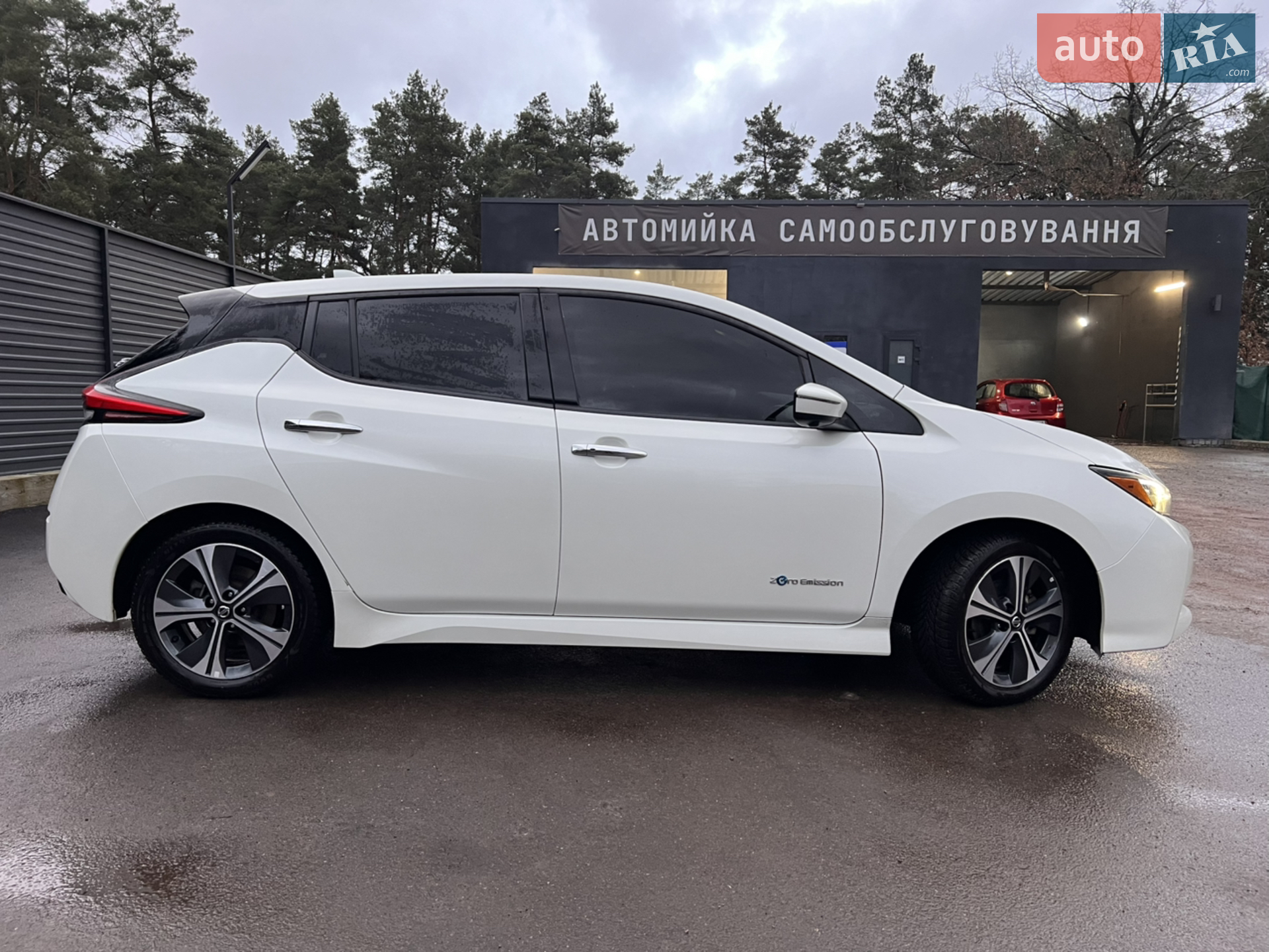 2019 Nissan Leaf - мініатюра 4