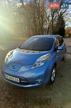 Хетчбек Nissan Leaf 2012 в Кривому Розі